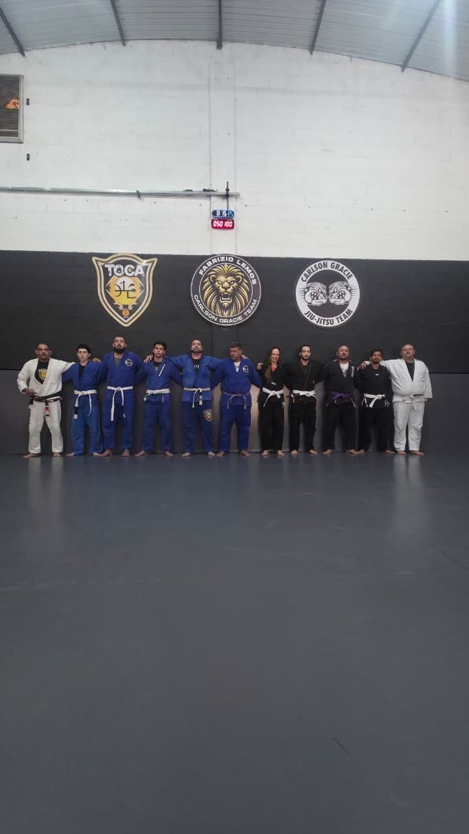 Turma feminina da Carlson Gracie Mirassol