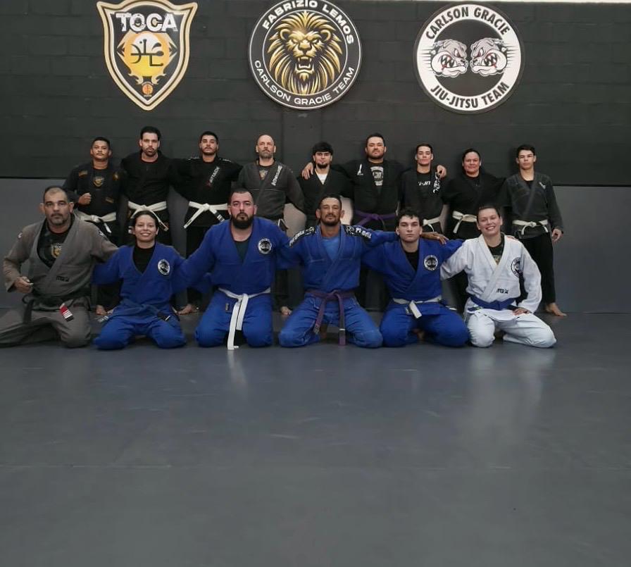Turma feminina da Carlson Gracie Mirassol, diferentes faixas